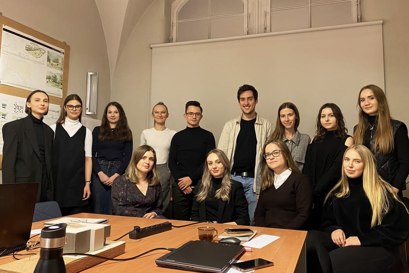 Studenci architektury z Politechniki Wrocławskiej zaprojektowali podczas zajęć, jak po rewitalizacji mogłoby wyglądać Nadodrze