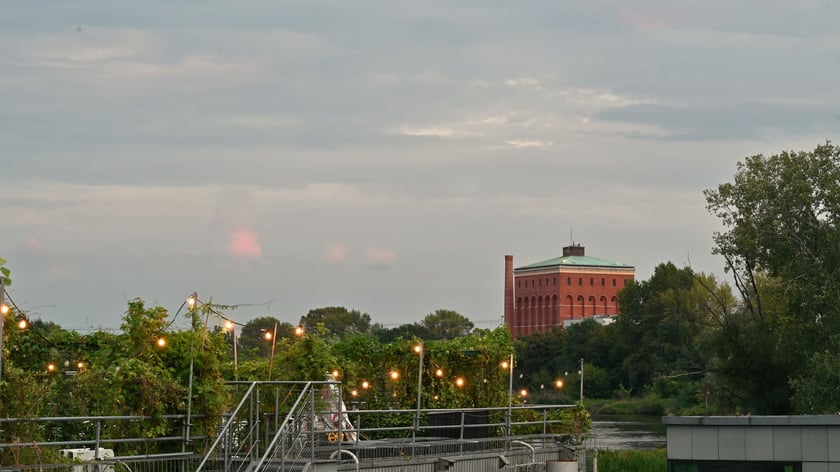Dyskusja o gospodarowaniu wodą we Wrocławiu.