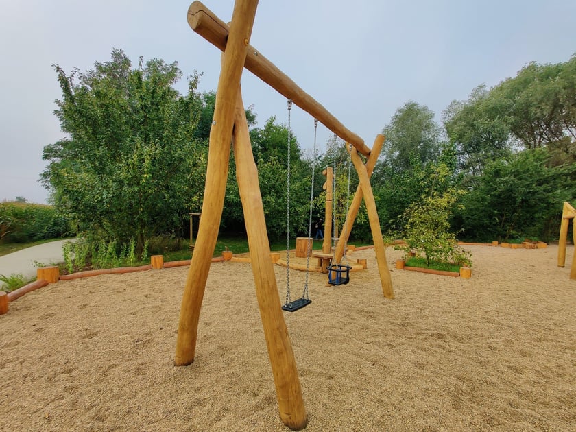 Park kieszonkowy przy ul. Kunickiego na Muchoborze Wielkim