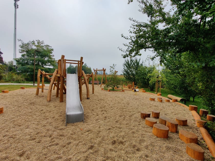 Park kieszonkowy przy ul. Kunickiego na Muchoborze Wielkim