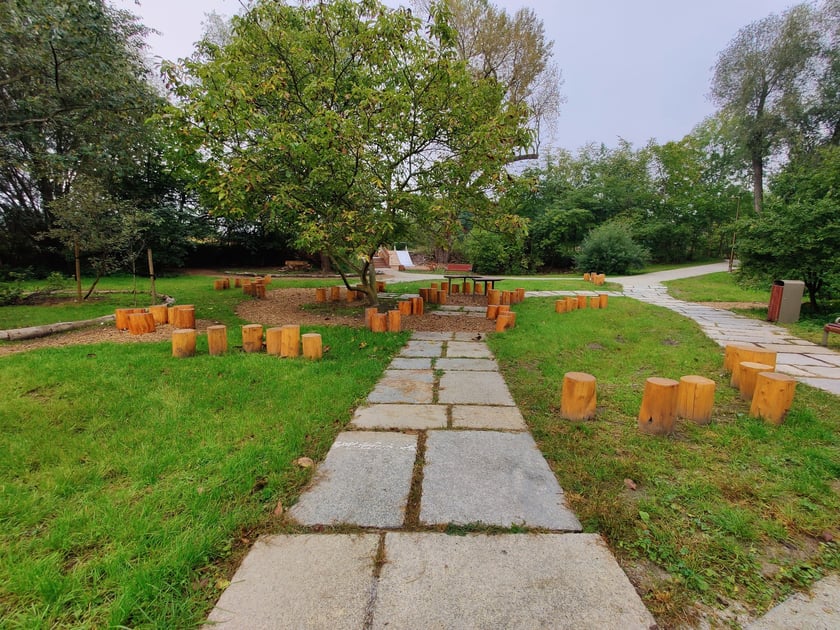 Park kieszonkowy przy ul. Kunickiego na Muchoborze Wielkim
