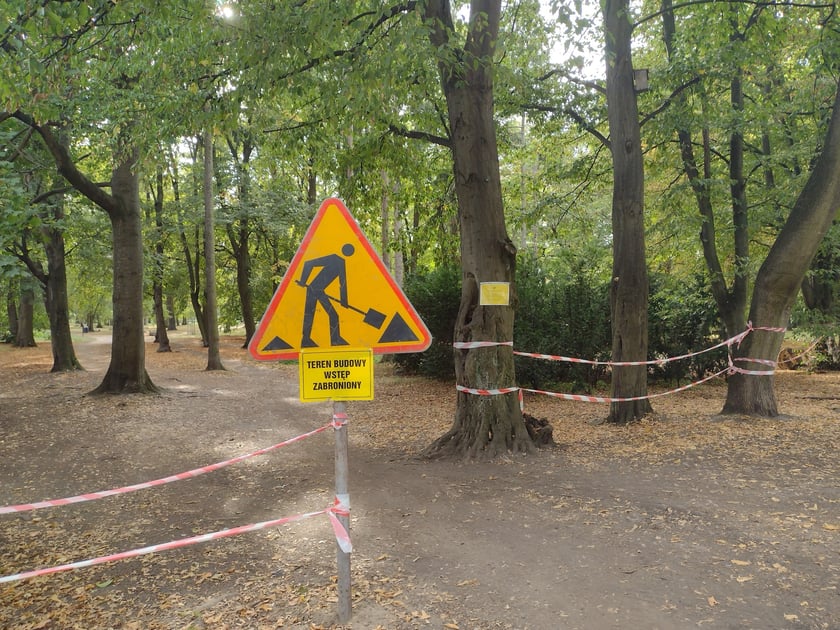 Park Skowroni, październik 2023