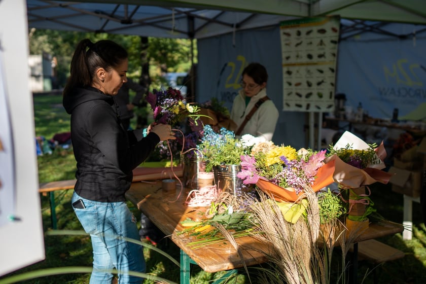 Uczestnicy pikniku WROśnij we WROcław