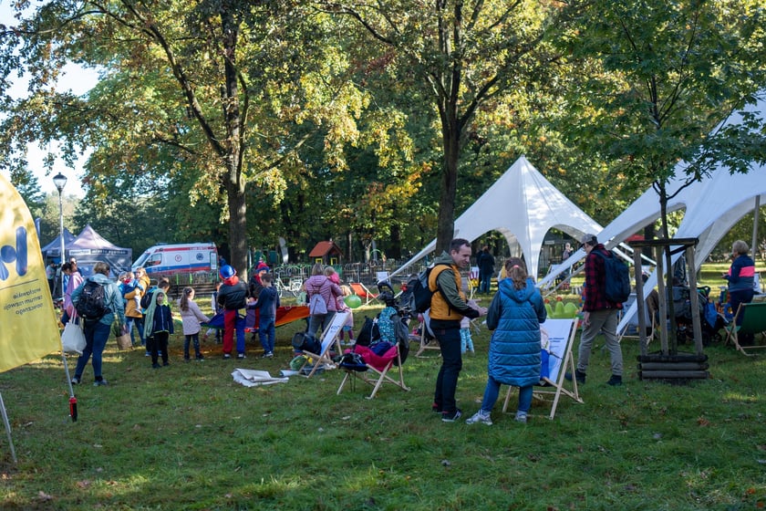 Uczestnicy pikniku WROśnij we WROcław