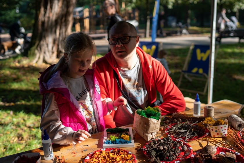 Uczestnicy pikniku WROśnij we WROcław