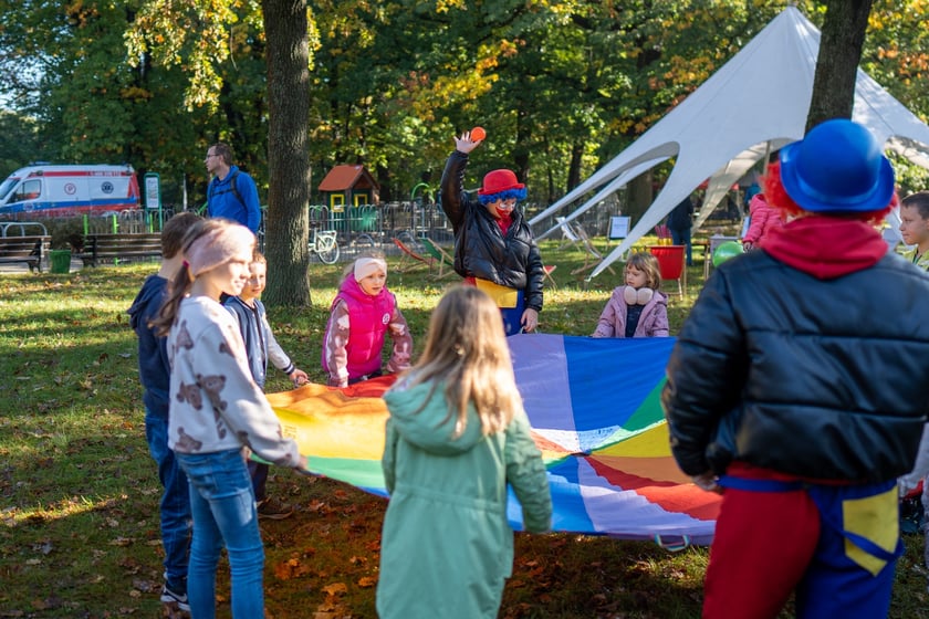 Uczestnicy pikniku WROśnij we WROcław