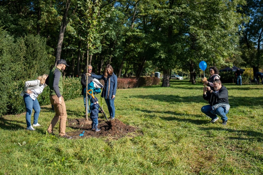 Uczestnicy pikniku WROśnij we WROcław