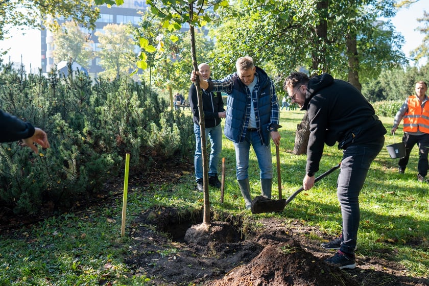 Uczestnicy pikniku WROśnij we WROcław