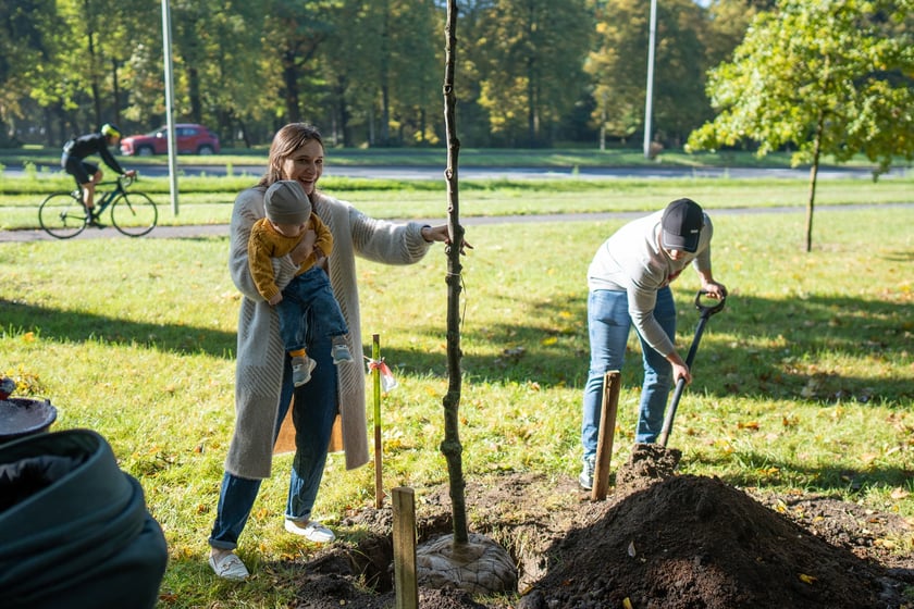 Uczestnicy pikniku WROśnij we WROcław