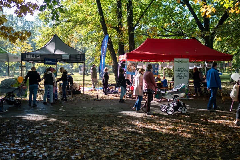 Uczestnicy pikniku WROśnij we WROcław