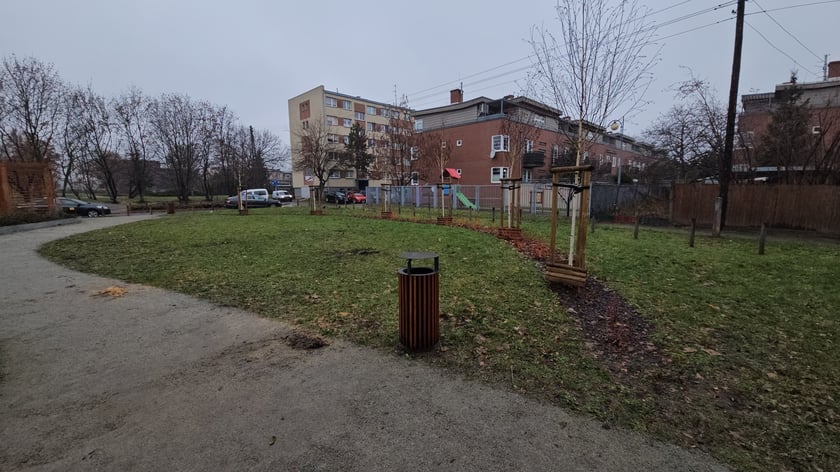 Skwer przy ul. Gazowej na wrocławskim Tarnogaju