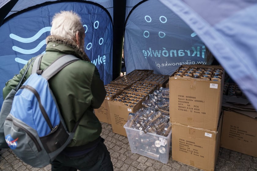Międzynarodowy Dzień Wody i akcja MPWiK #Pijkran&oacute;wkę&nbsp;na placu Solnym (22 marca)