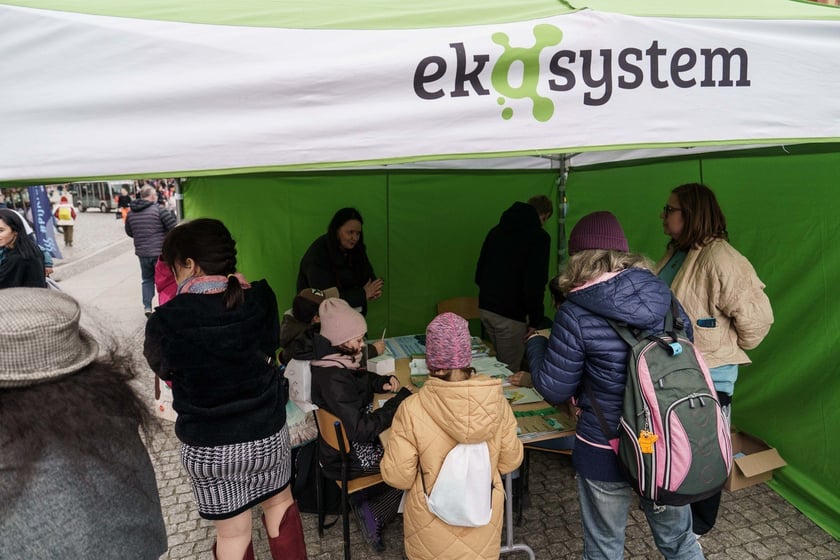 Międzynarodowy Dzień Wody i akcja MPWiK #Pijkran&oacute;wkę&nbsp;na placu Solnym (22 marca)