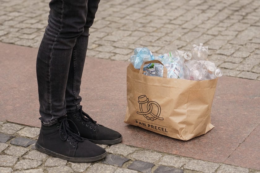 Międzynarodowy Dzień Wody i akcja MPWiK #Pijkran&oacute;wkę&nbsp;na placu Solnym (22 marca)