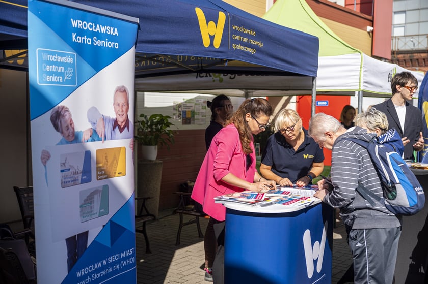 Wrocław i Pasaż Zielińskiego nie marnują! Otwarcie lodówki społecznej - 27.09.2024