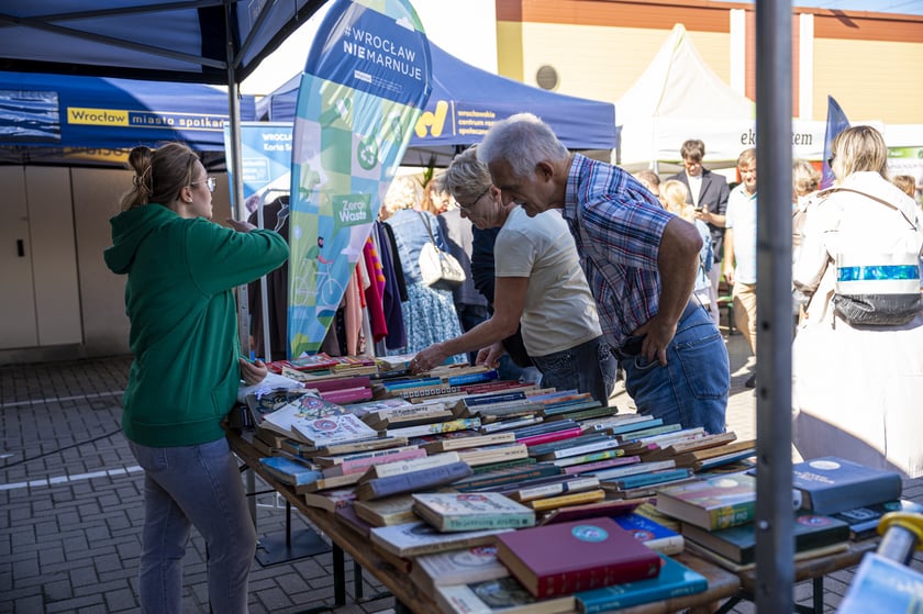 Wrocław i Pasaż Zielińskiego nie marnują! Otwarcie lodówki społecznej - 27.09.2024