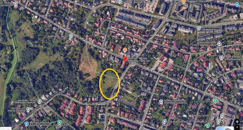Przestrzeń między ulicami Złotnicką i Wielkopolską - to właśnie tu powstanie park Literacki