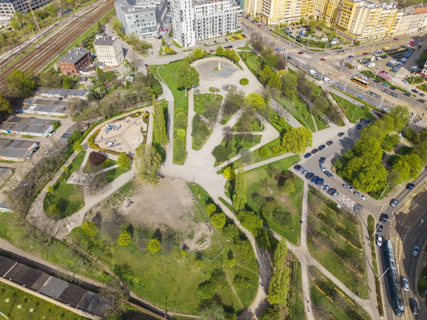 Wzgórze Słowiańskie we Wrocławiu.