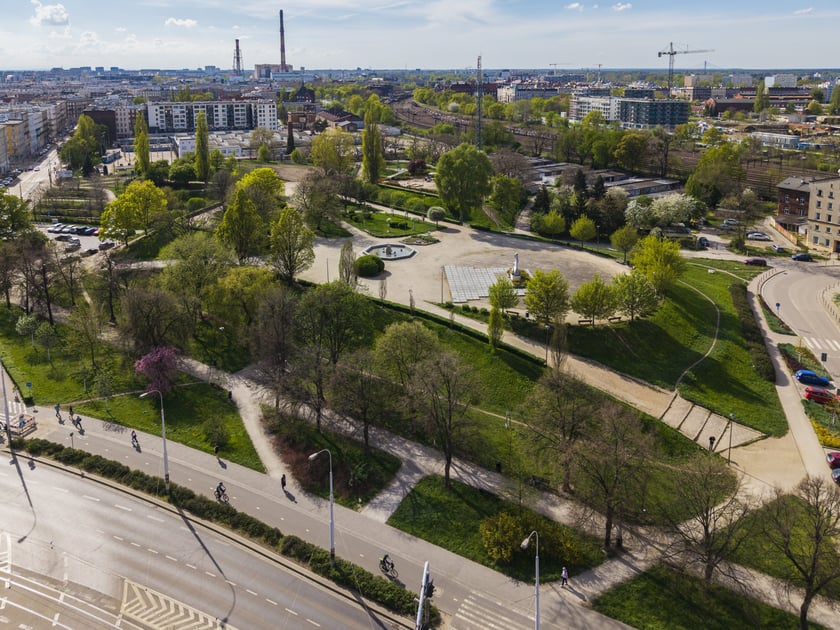 Wzgórze Słowiańskie we Wrocławiu.