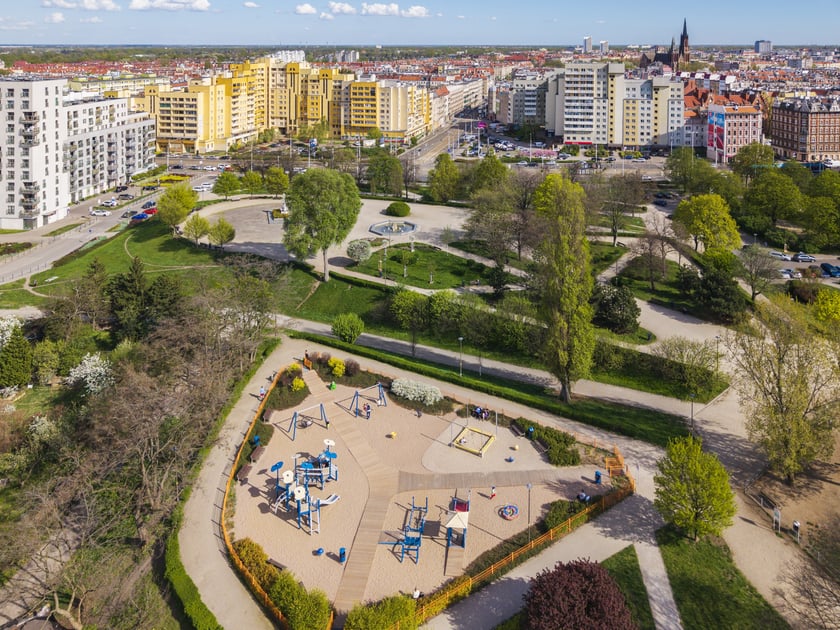 Wzgórze Słowiańskie we Wrocławiu.