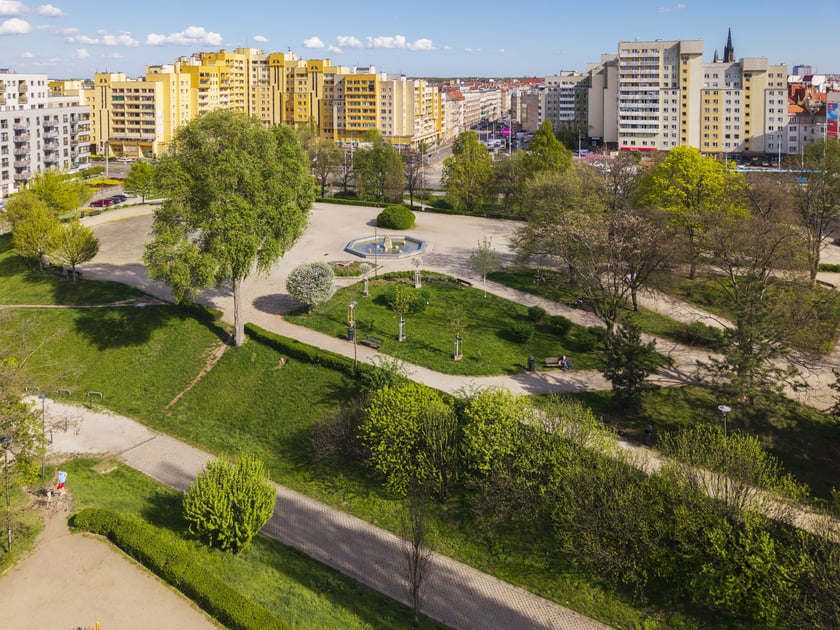 Wzgórze Słowiańskie we Wrocławiu.