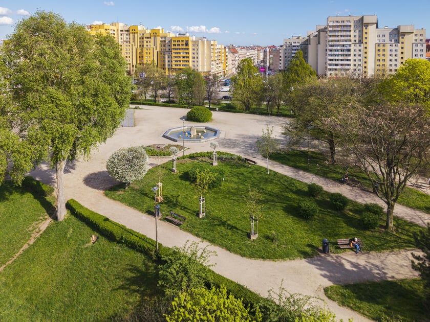 Wzgórze Słowiańskie we Wrocławiu.
