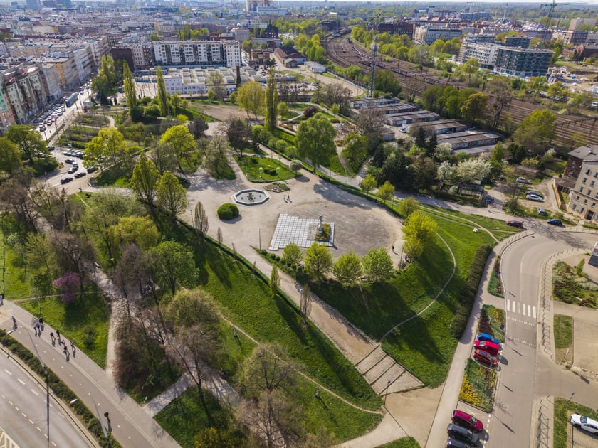 Wzgórze Słowiańskie we Wrocławiu.
