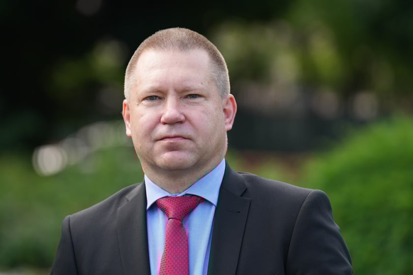 Prezentacja wyjątkowej piwonii Nasz Wrocław, którą od dziś można zobaczyć w Ogrodzie Botanicznym Uniwersytetu Wrocławskiego