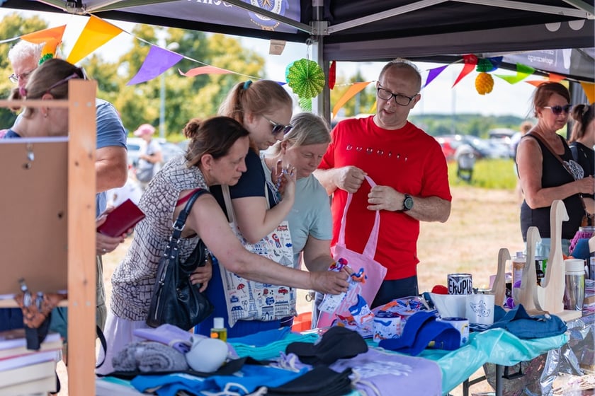 Piknik z okazji Dnia Psa we wrocławskim Schronisku dla Bezdomnych Zwierząt przy ul. Ślazowej, 29 czerwca 2025