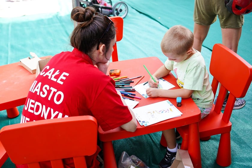 Piknik Wakacje z zielonym Wrocławiem w parku Brochowskim