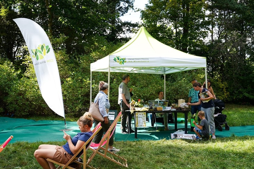 Piknik Wakacje z zielonym Wrocławiem w parku Brochowskim