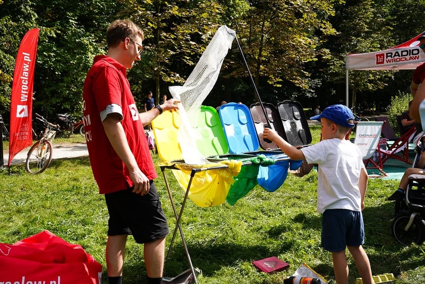 Piknik Wakacje z zielonym Wrocławiem w parku Brochowskim