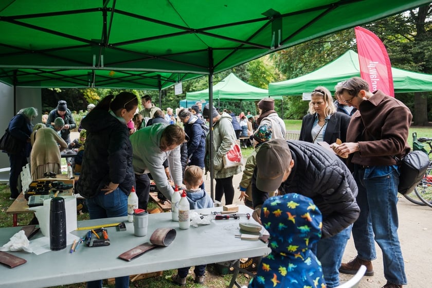 Międzypokoleniowy piknik ekologiczny w Ogrodzie Staromiejskim we Wrocławiu