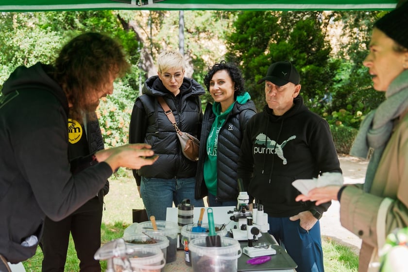 Międzypokoleniowy piknik ekologiczny w Ogrodzie Staromiejskim we Wrocławiu