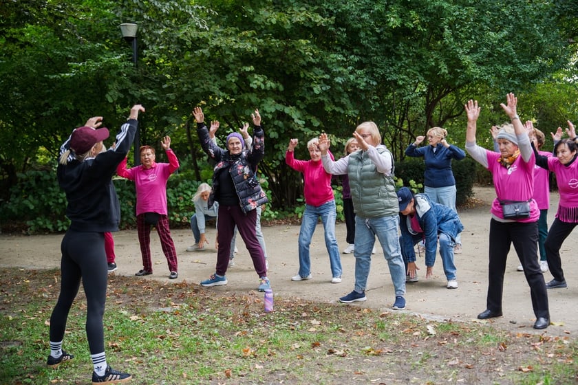 Międzypokoleniowy piknik ekologiczny w Ogrodzie Staromiejskim we Wrocławiu