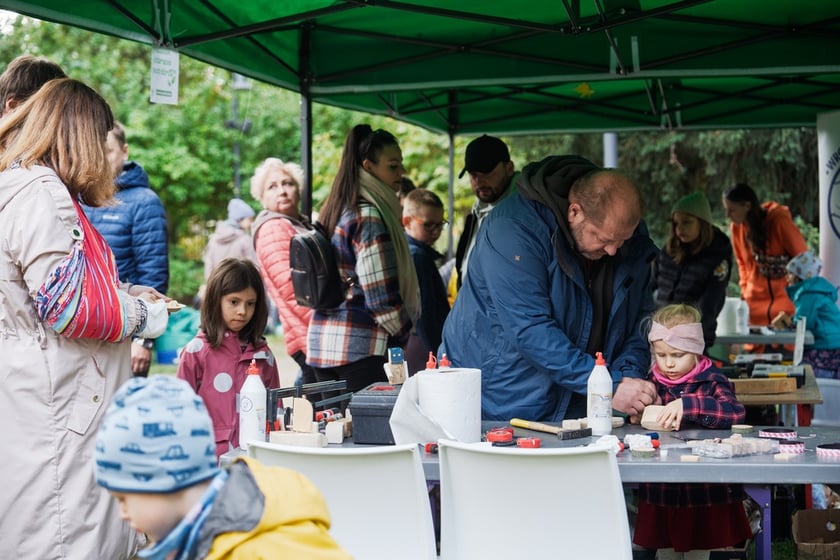Międzypokoleniowy piknik ekologiczny w Ogrodzie Staromiejskim we Wrocławiu