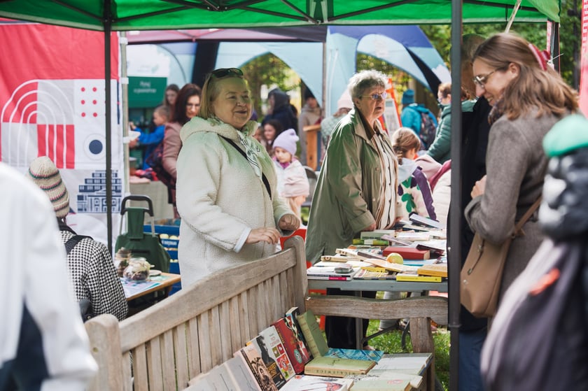 Międzypokoleniowy piknik ekologiczny w Ogrodzie Staromiejskim we Wrocławiu