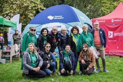 Międzypokoleniowy piknik ekologiczny w Ogrodzie Staromiejskim we Wrocławiu