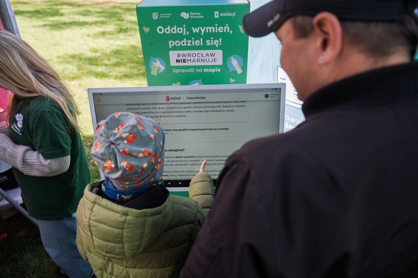 Międzypokoleniowy piknik ekologiczny w Ogrodzie Staromiejskim we Wrocławiu