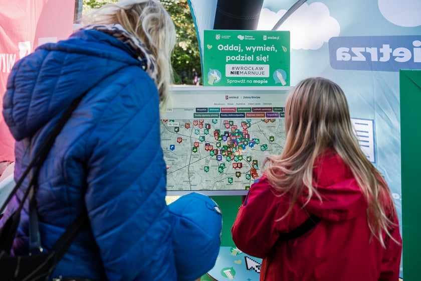 Międzypokoleniowy piknik ekologiczny w Ogrodzie Staromiejskim we Wrocławiu