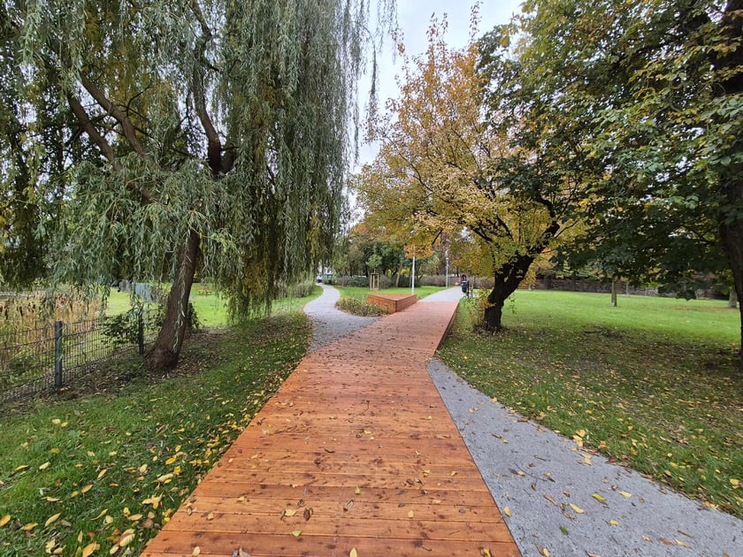 Skwer między ulicami Żernicką a Objazdową na osiedlu Żerniki we Wrocławiu