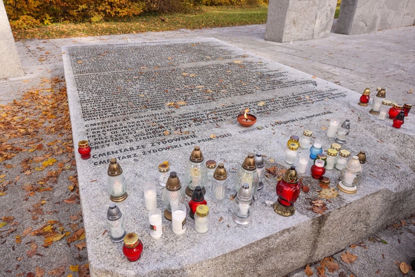 Odnowiony Pomnik Wspólnej Pamięci w parku Grabiszyńskim, 1 listopada 2025