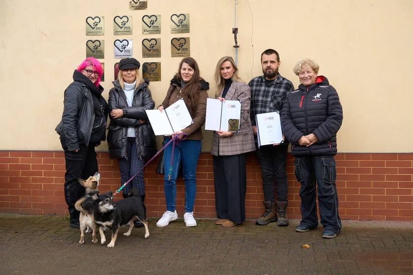 Uroczystość wręczenia odznaczenia &bdquo;Wrocławskie Serce dla Zwierząt&rdquo; i wyr&oacute;żnień
