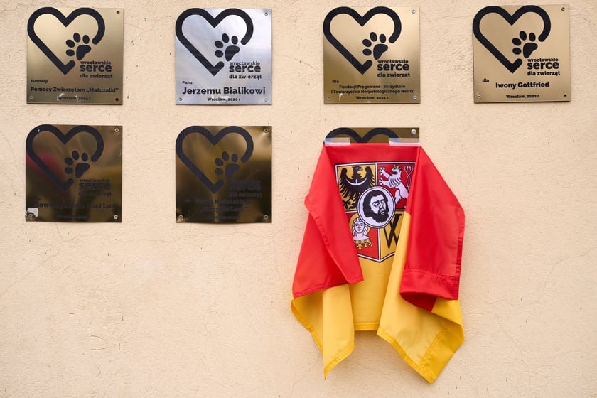 Uroczystość wręczenia odznaczenia &bdquo;Wrocławskie Serce dla Zwierząt&rdquo; i wyr&oacute;żnień