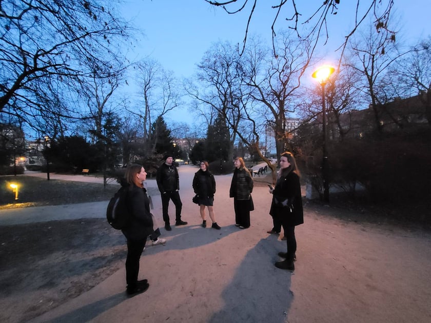 Prezentacja nowego systemu oświetlenia w Parku Gen. Mariana Langiewicza we Wrocławiu