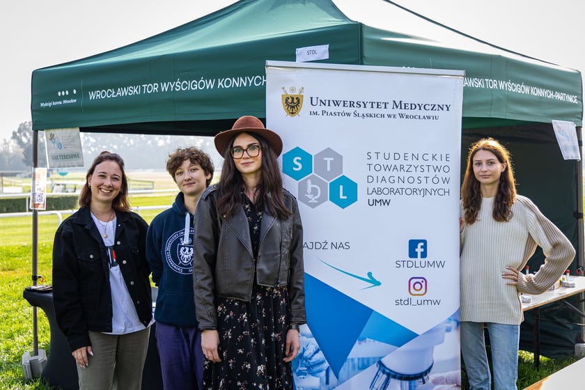 Student Day - 10. dzień wyścigowy sezonu na Torze Wyścigów Konnych Partynice, 4 października 2026 r.