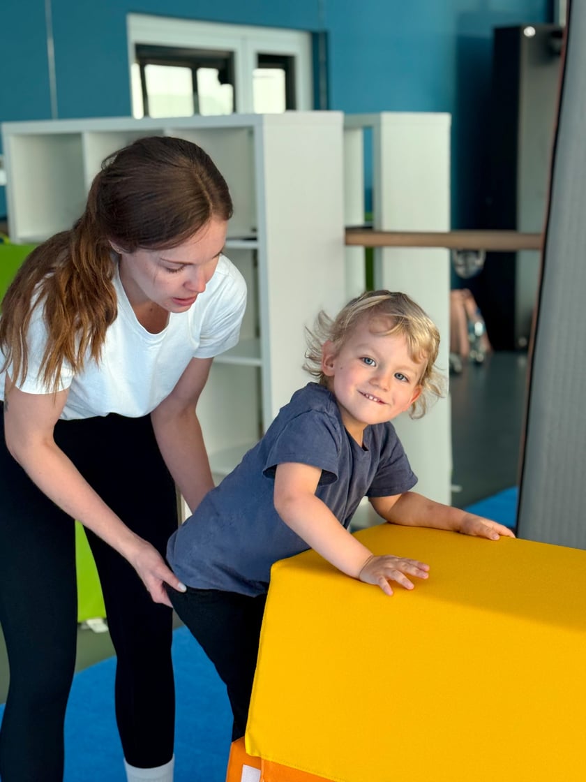 Dzieci podczas zajęć w ramach AquaKids Academy  / zdjęcie ilustracyjne