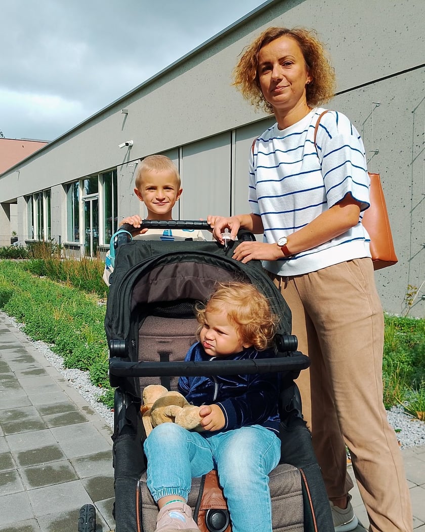 Pani Anna z dziećmi. Od 1 września Paweł będzie uczniem ZSP nr 27
