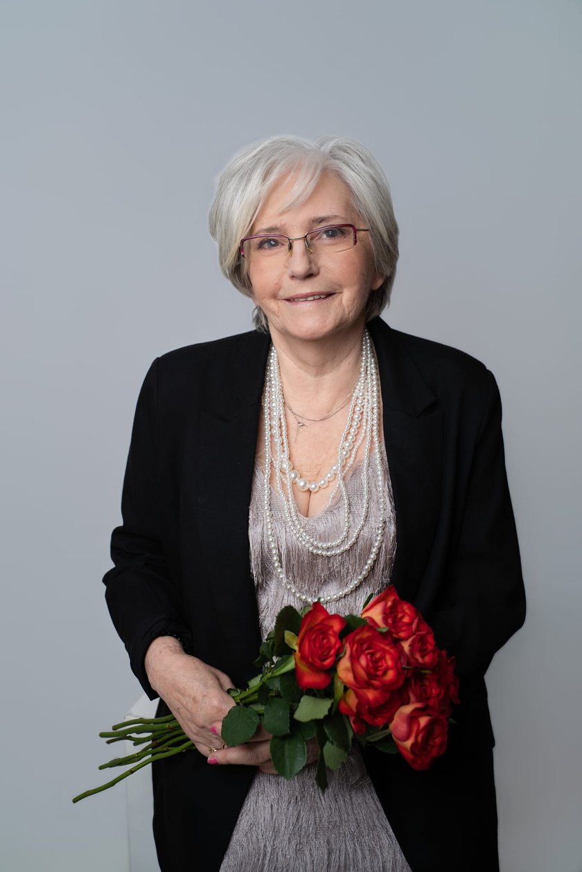 <p>portret seniorki</p>