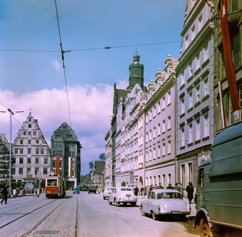 Północna strona Rynku, widok w kierunku zachodnim, 1960